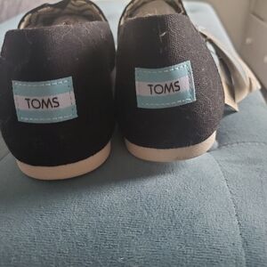 TOMS Black Canvas Casual Slip-Ons
